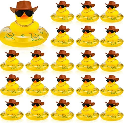 24 Db Cowboy Gumi Kacsa Tömeges Mini Autó Sárga Kacsákkal Fürdő Party Játékok mellett Kalap Úszni, Gyűrű, Nyaklánc, Napszemüveg